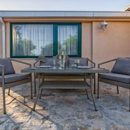 Villa Kuca Za Odmor